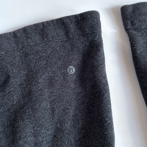 Lululemon Gray Full Zip Hooded Jacket - Women's Size 6 - Picture 8 of 9